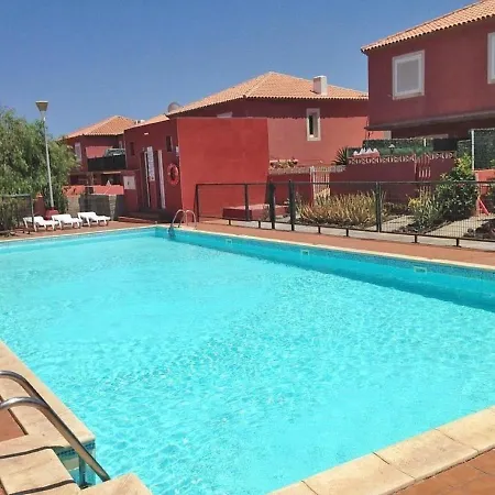 Moderne Ferienwohnung Mit Eigenem Garten In Einer Anlage Mit Zwei Pools Semesterbostad